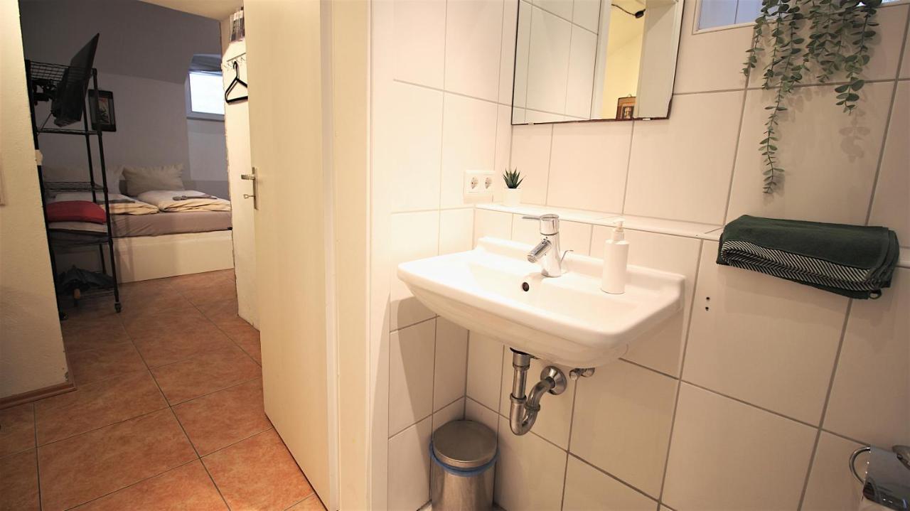 Xxx Fully Equipped Apartment Near Main Station! Wurzburg Ngoại thất bức ảnh
